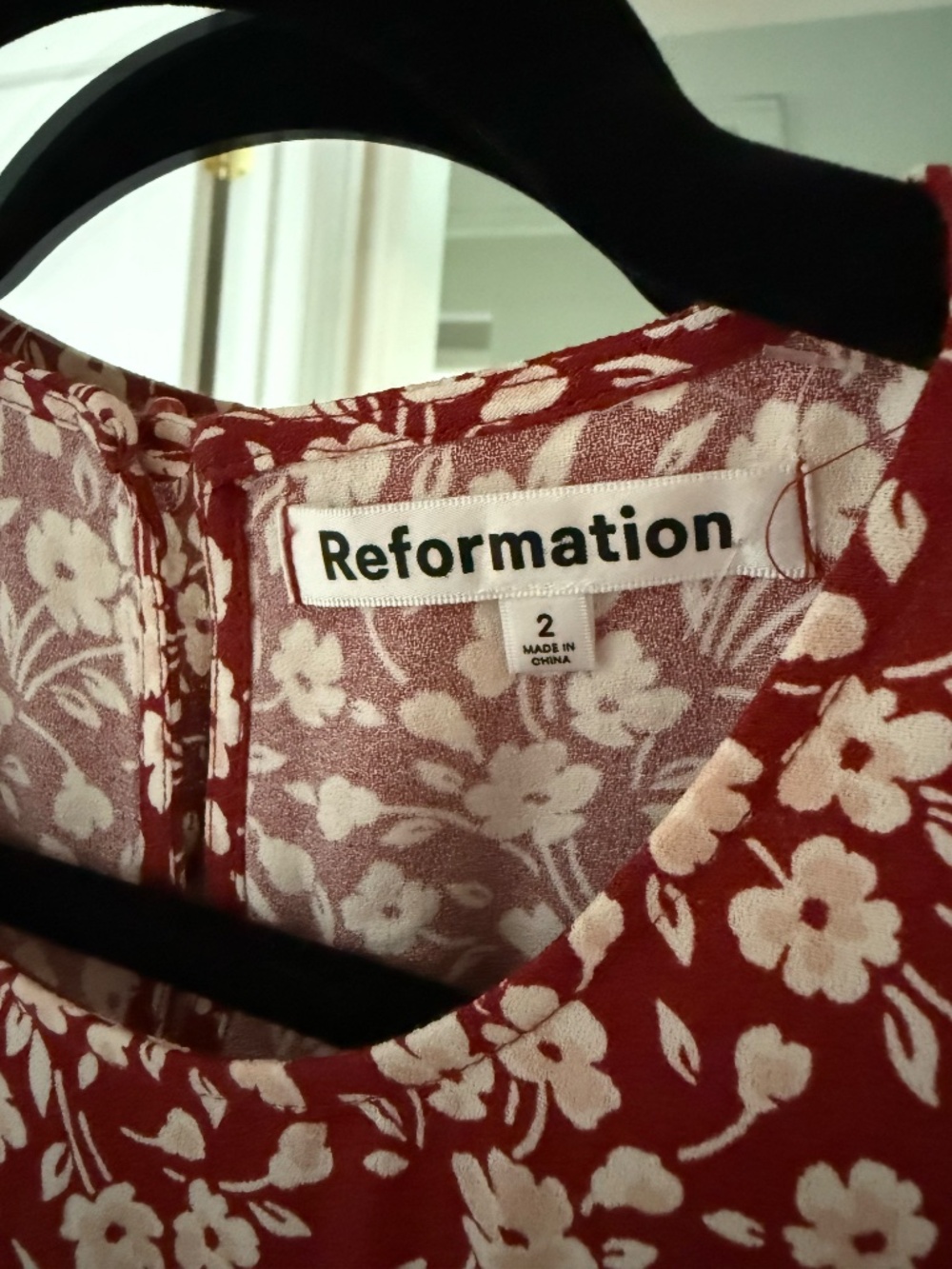 Reformation Gavin Dress in White and Red Floral - Picture 2 of 3